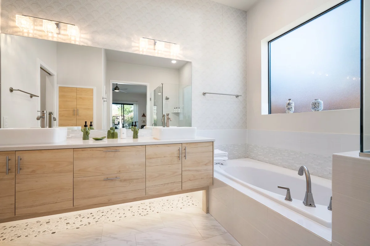 Cold Plunge • Hot Tub • Sauna • 3 King Suites • Sedona Summer Escape #31