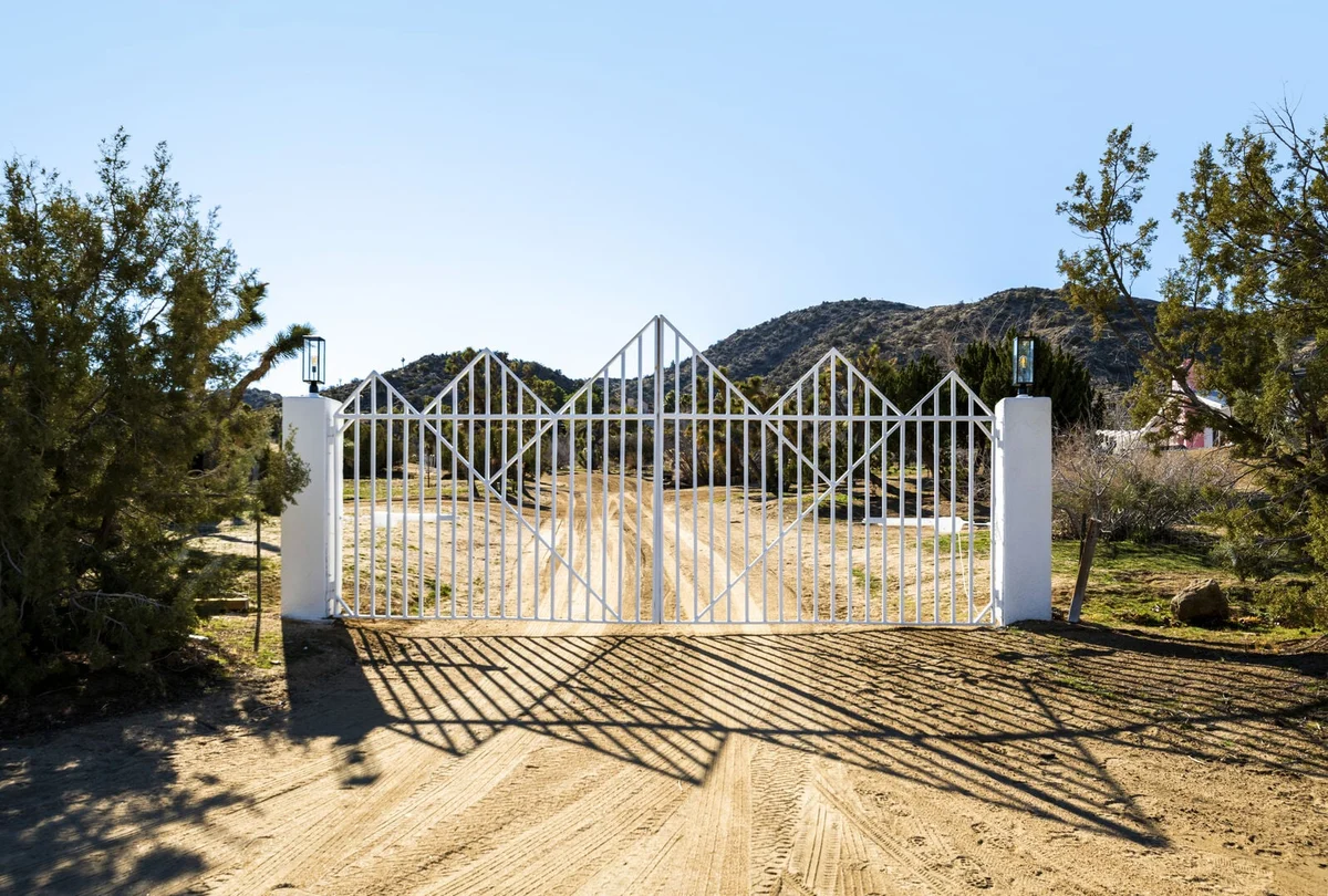 Hoopa Trail - Hoopa House #73