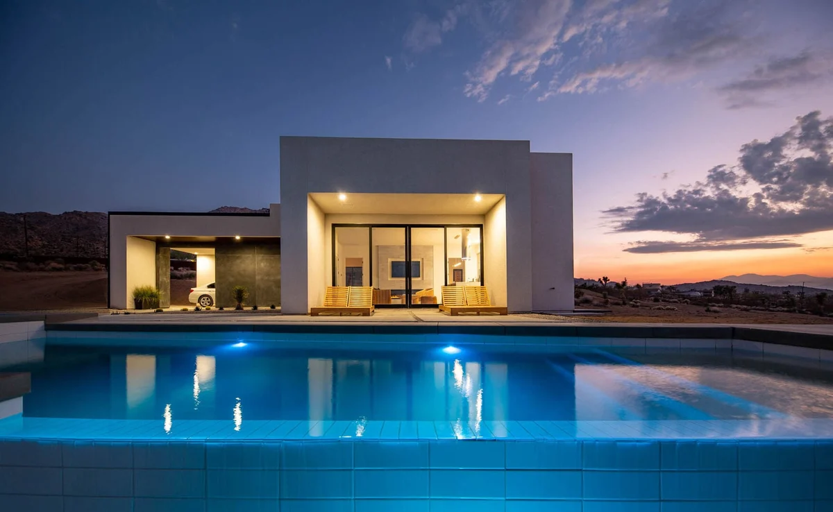 Onaga 2B - White Casita #37