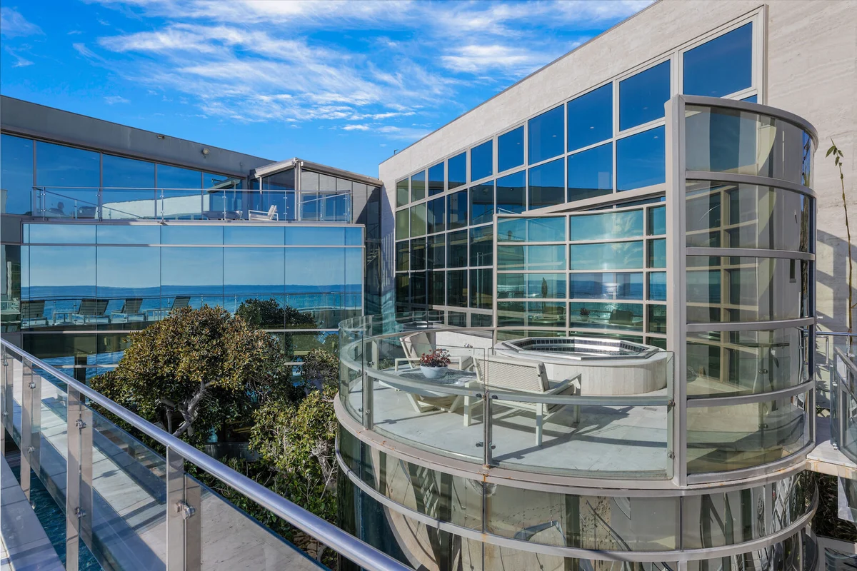 Z - Malibu Road - Belvedere Villa #95