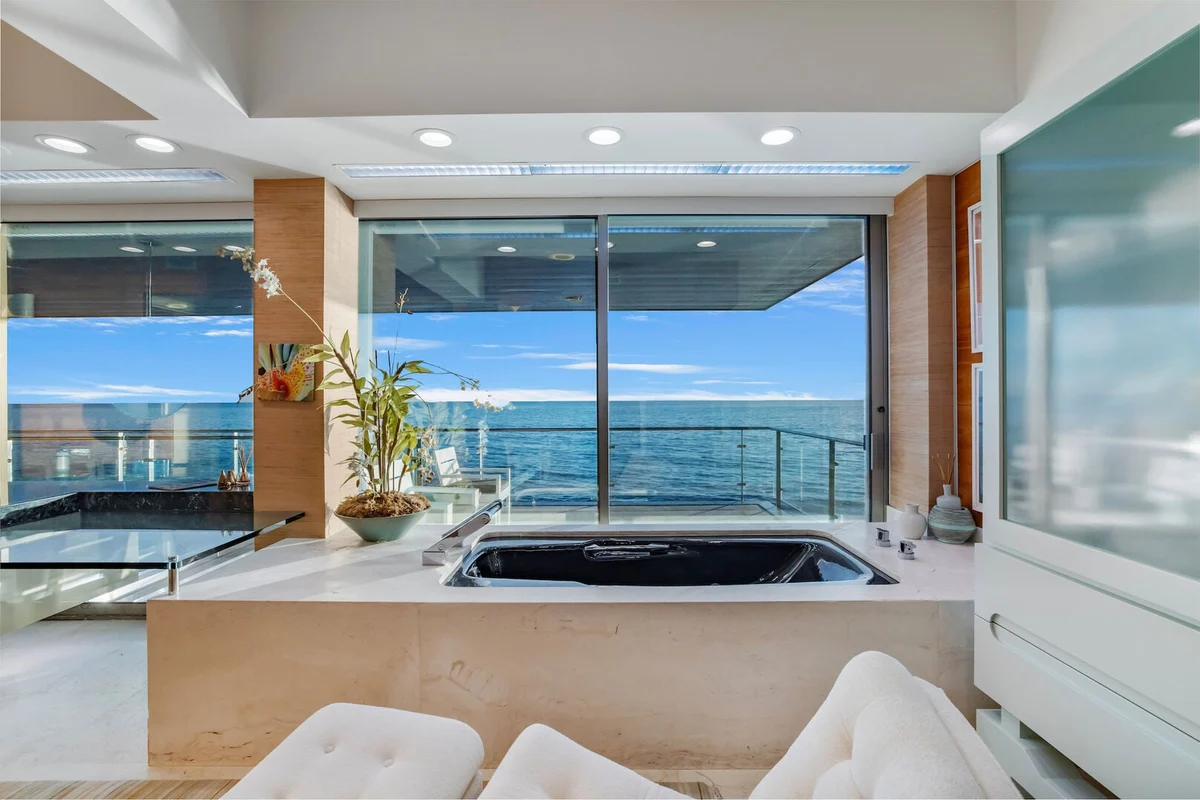 Z - Malibu Road - Belvedere Villa #157