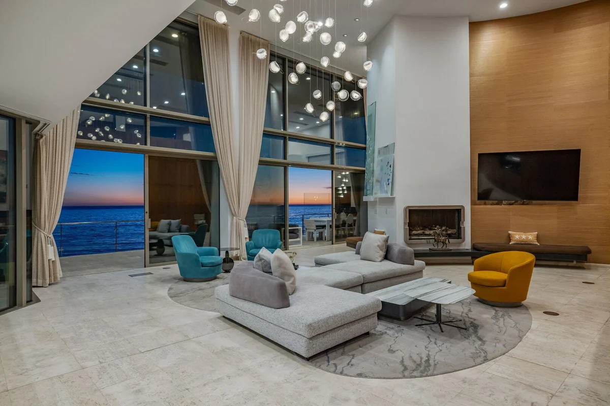 Z - Malibu Road - Belvedere Villa #139