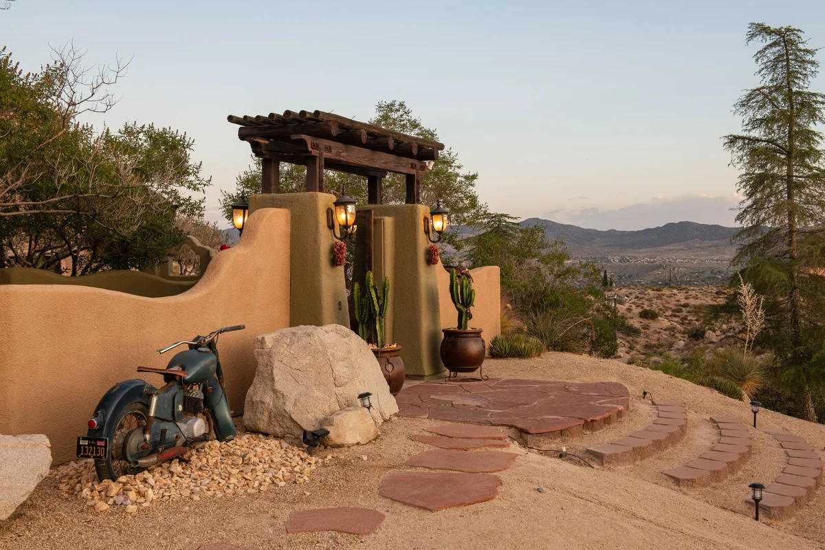 Tecuya - Saguaro Ridge #127