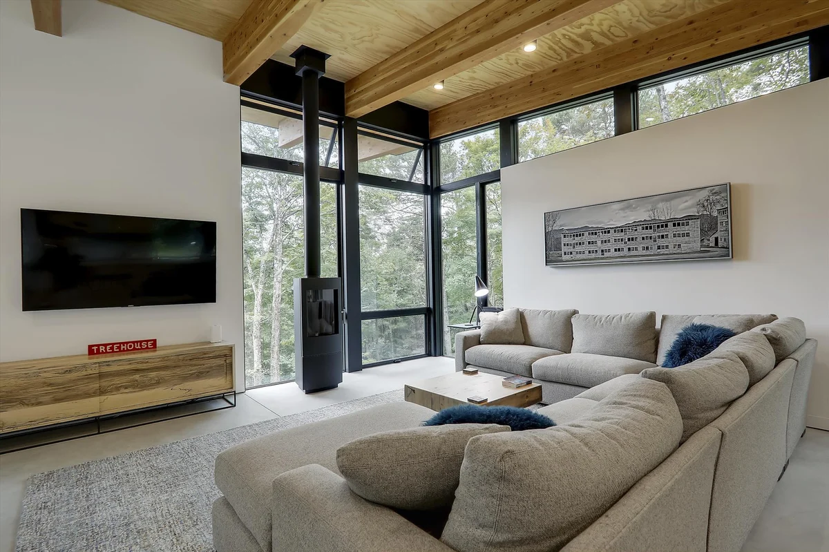Sterling Treehouse #62