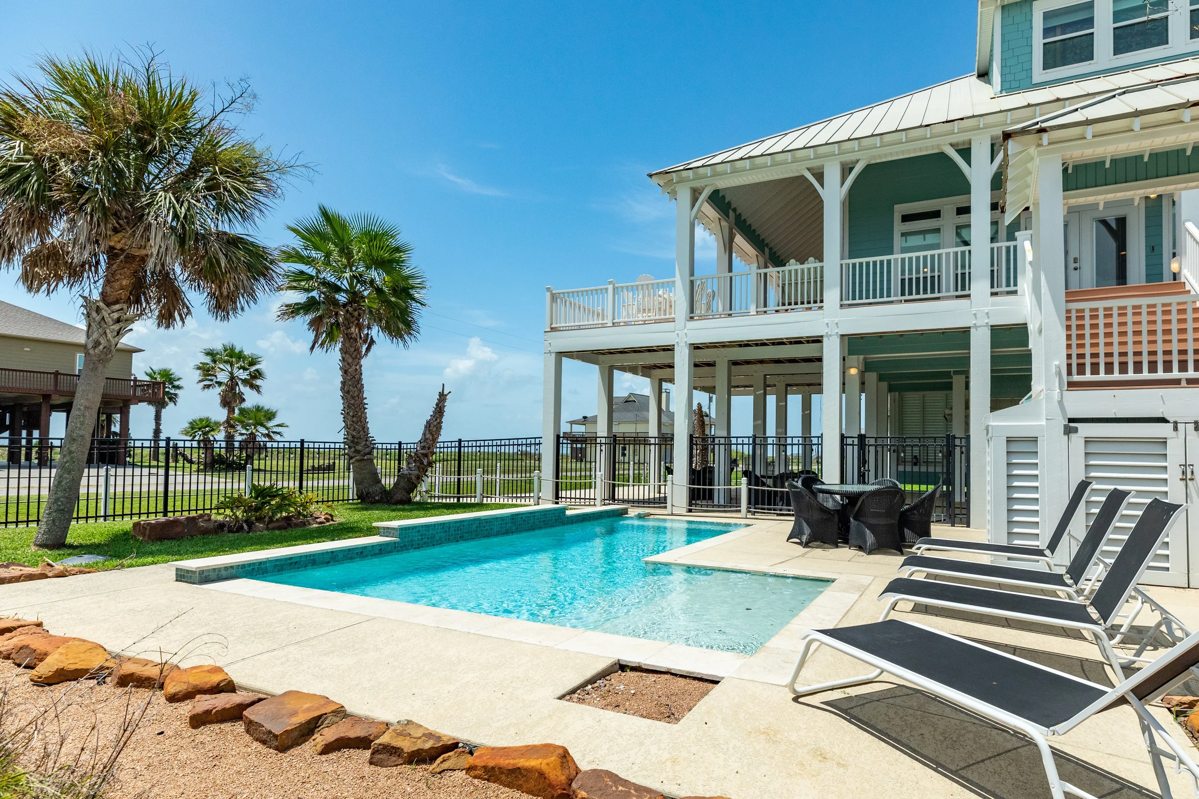 Seaside Luxe #70