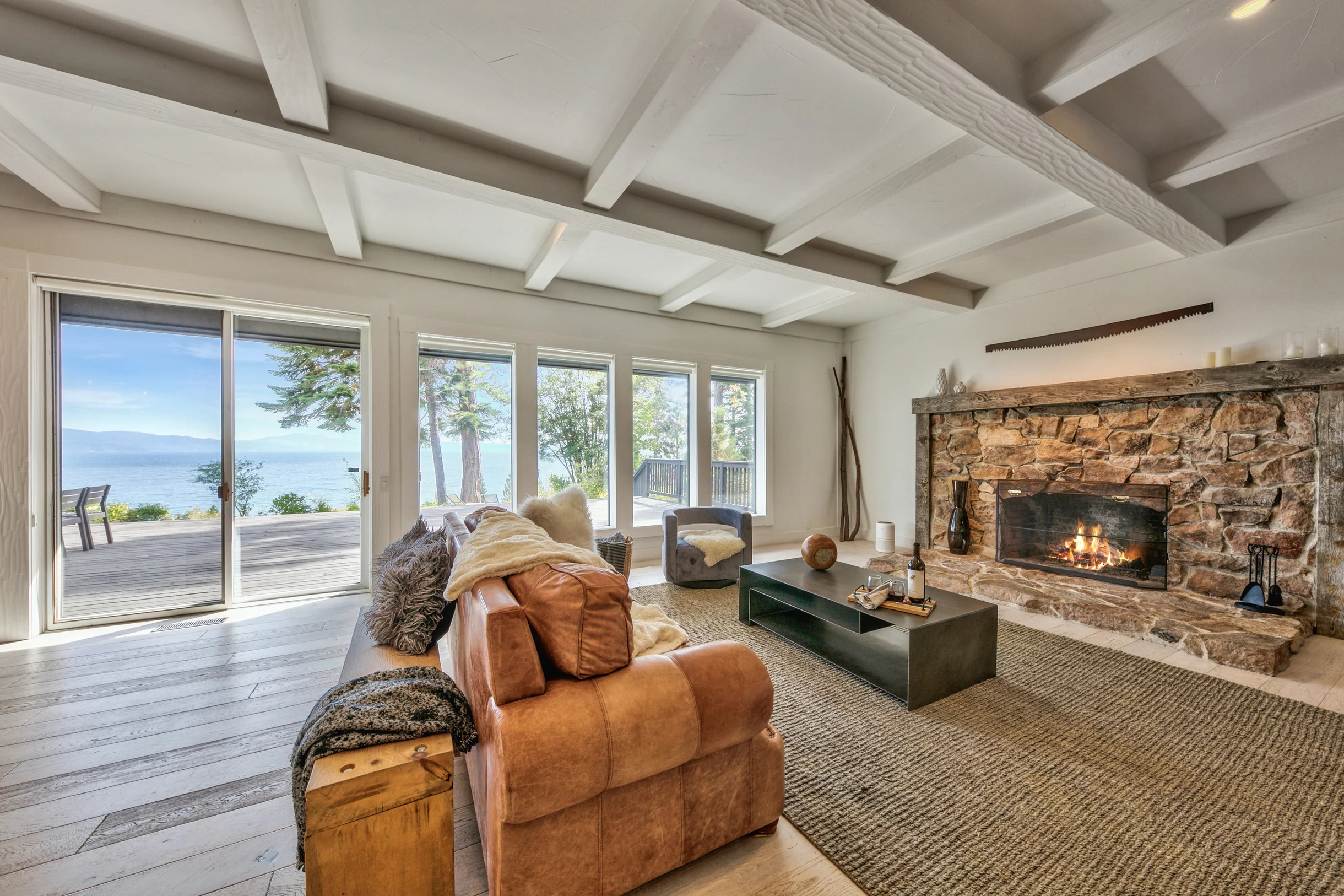 LUXE02 Villa Bella North Lake #78