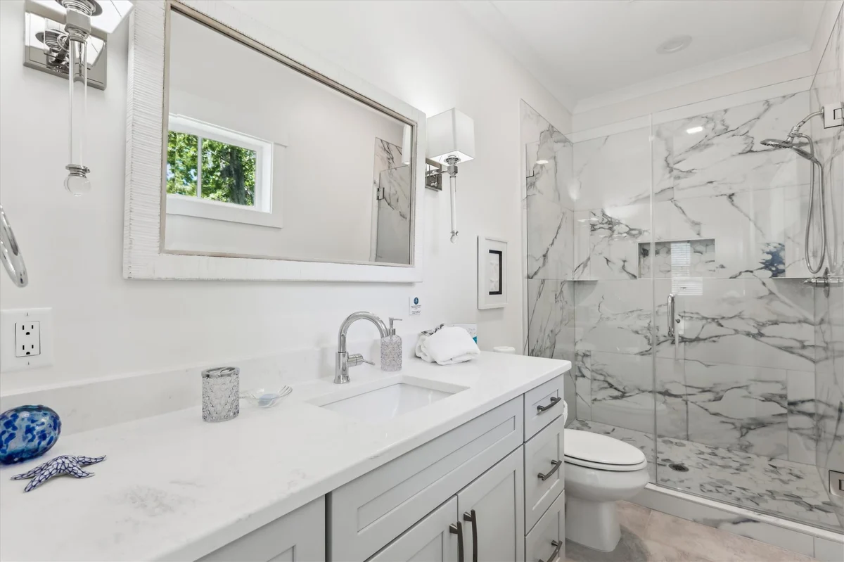 221 Cordillo Parkway at South Forest Beach #101
