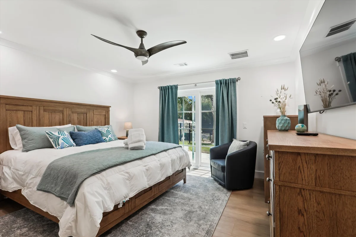 221 Cordillo Parkway at South Forest Beach #104