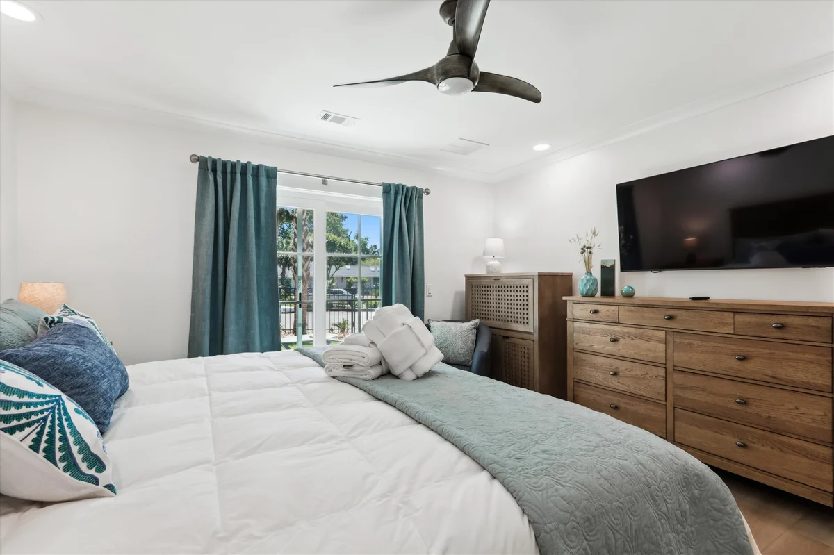 221 Cordillo Parkway at South Forest Beach #103