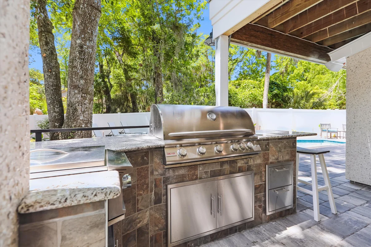 221 Cordillo Parkway at South Forest Beach #80