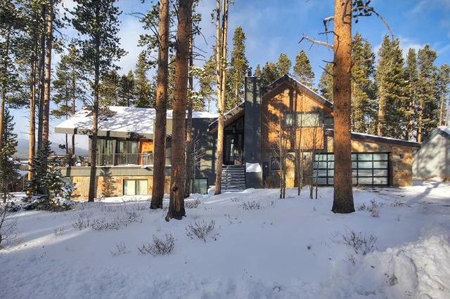 Cloud Cabin #83