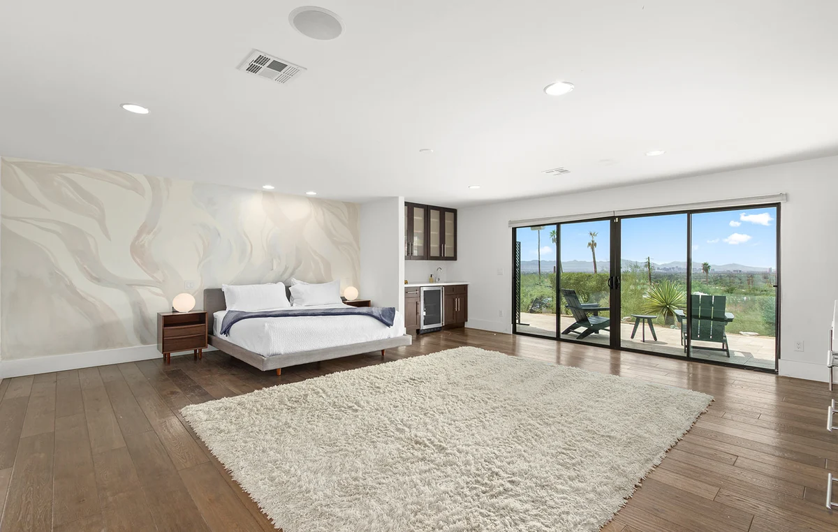 The Harlow #125