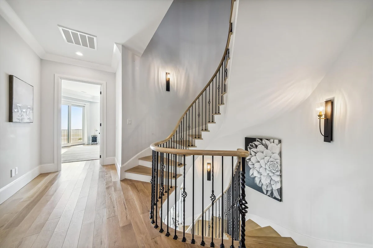 10 Collier Beach Road #103