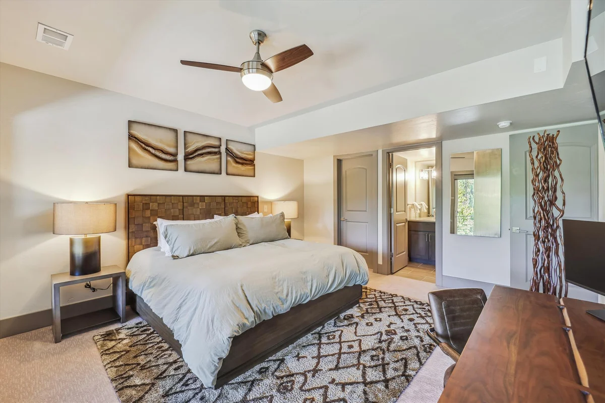 Golden Fox House #107