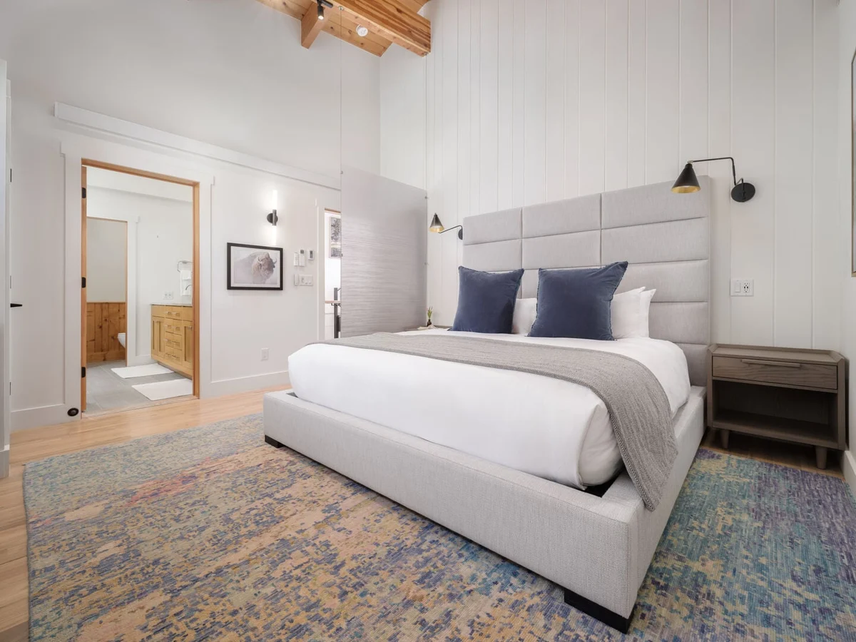 Summit Chalet #60