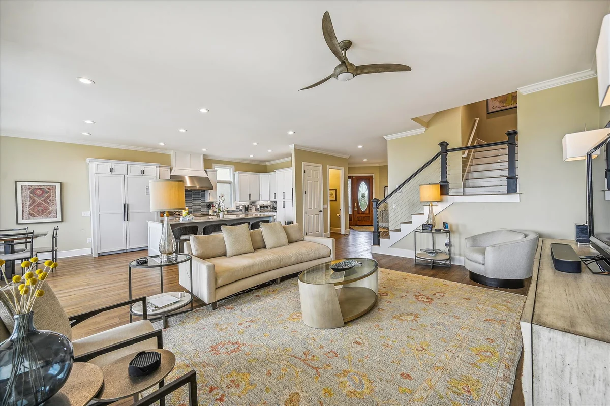 4 Collier Beach Road #81