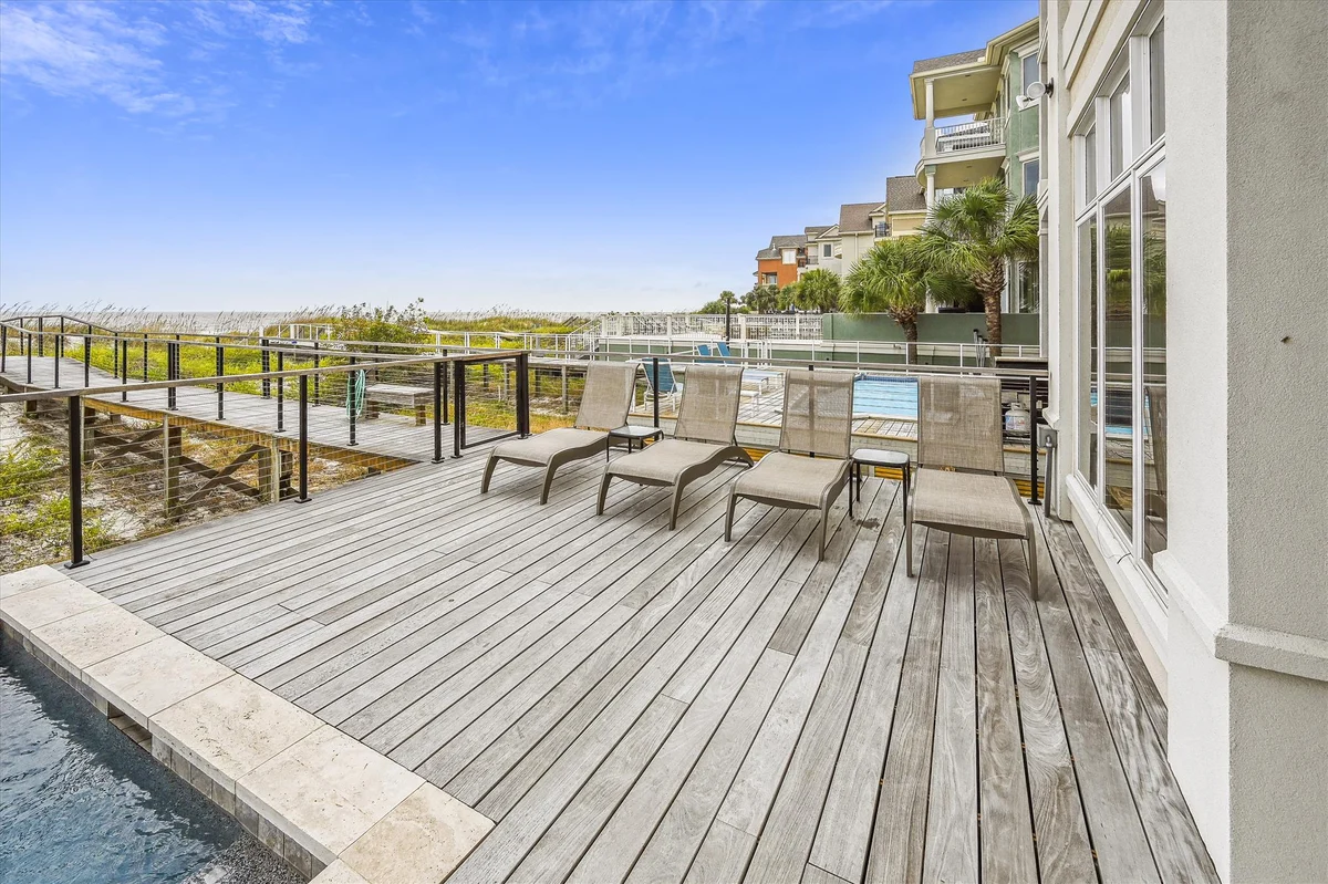 4 Collier Beach Road #100