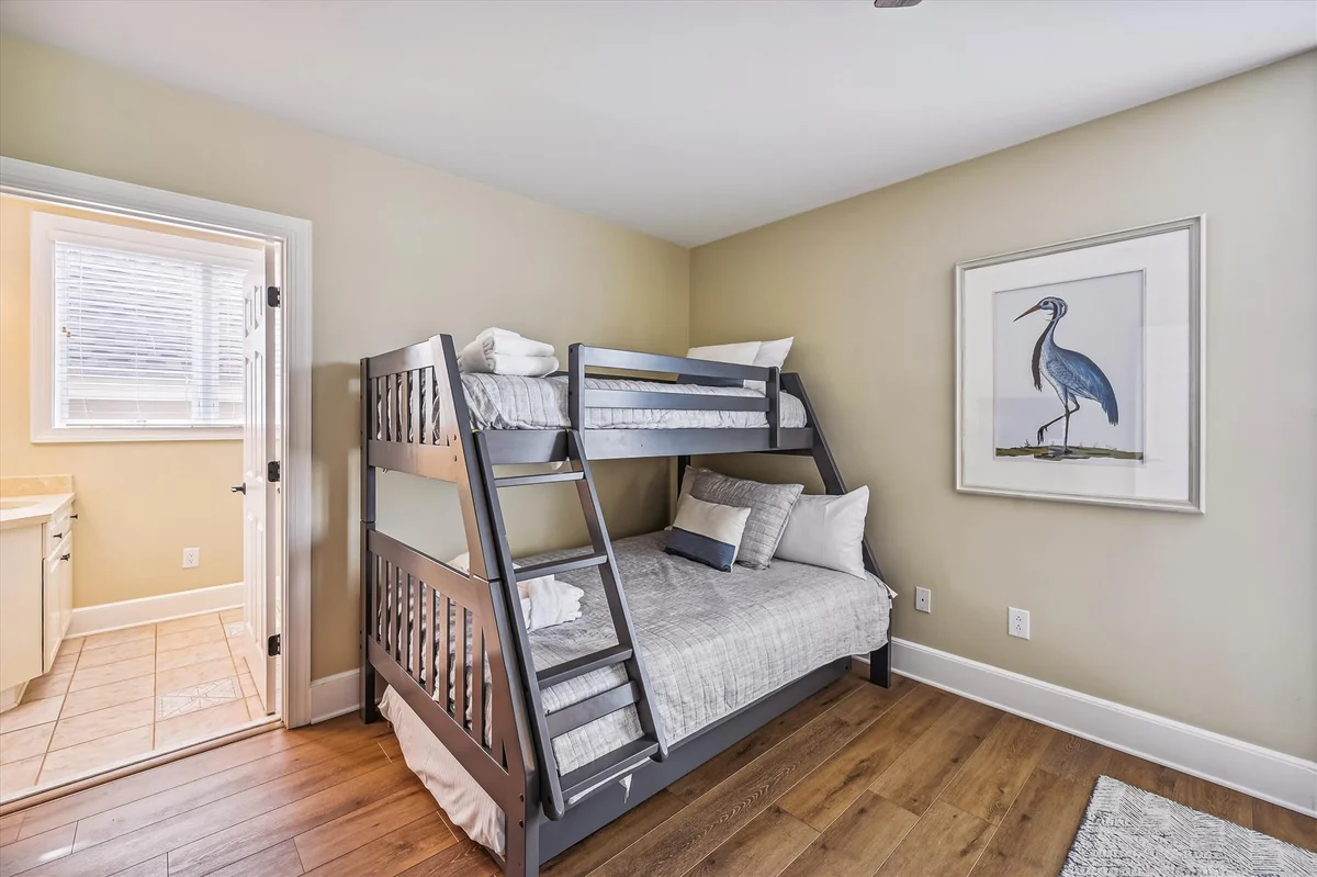 4 Collier Beach Road #93