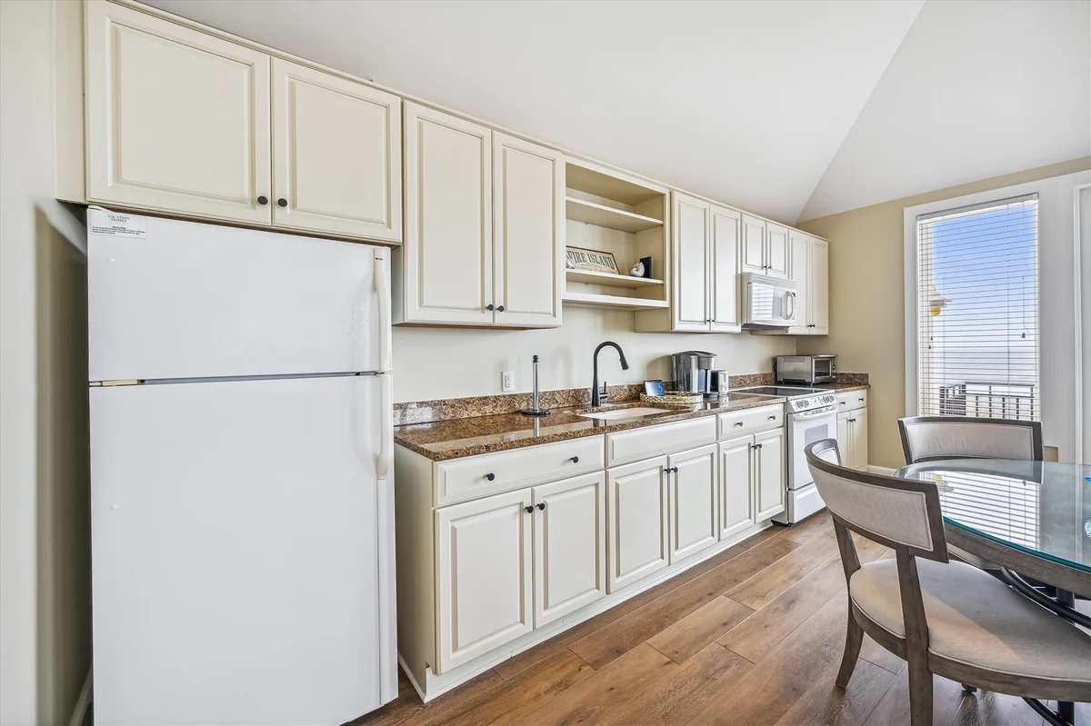 4 Collier Beach Road #64