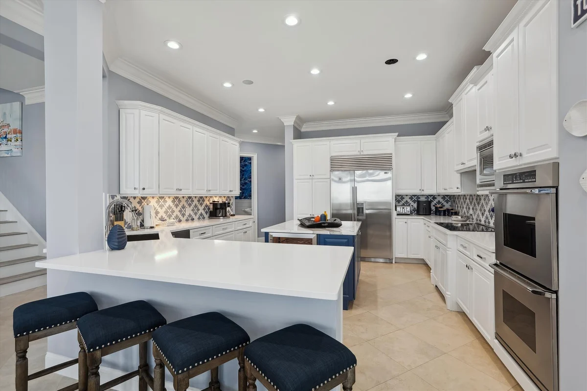 7 Singleton Beach Place #103
