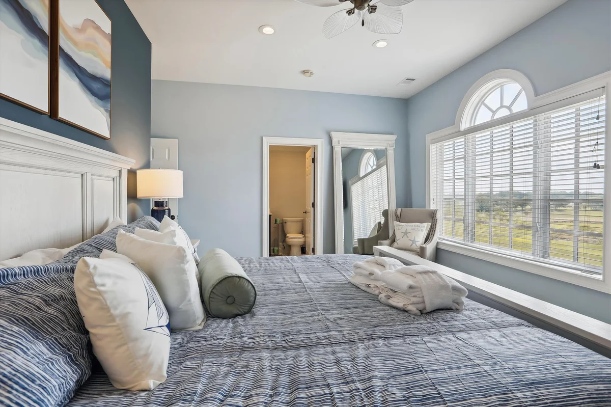 7 Singleton Beach Place #116