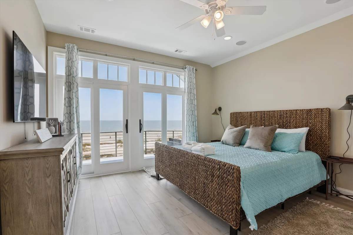 7 Singleton Beach Place #85
