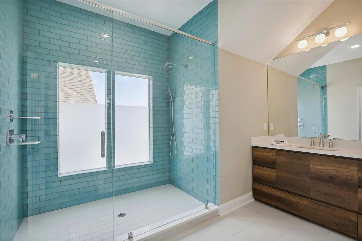 7 Singleton Beach Place #118