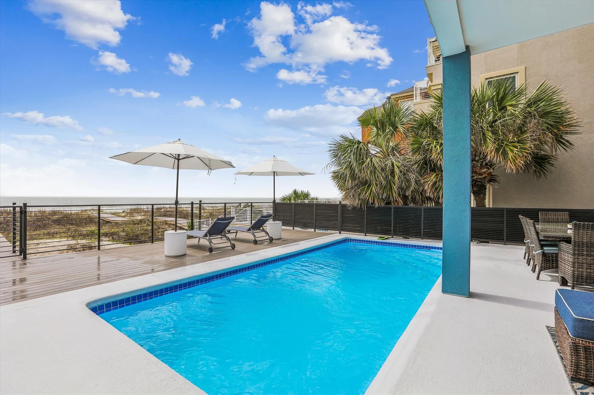 7 Singleton Beach Place #111