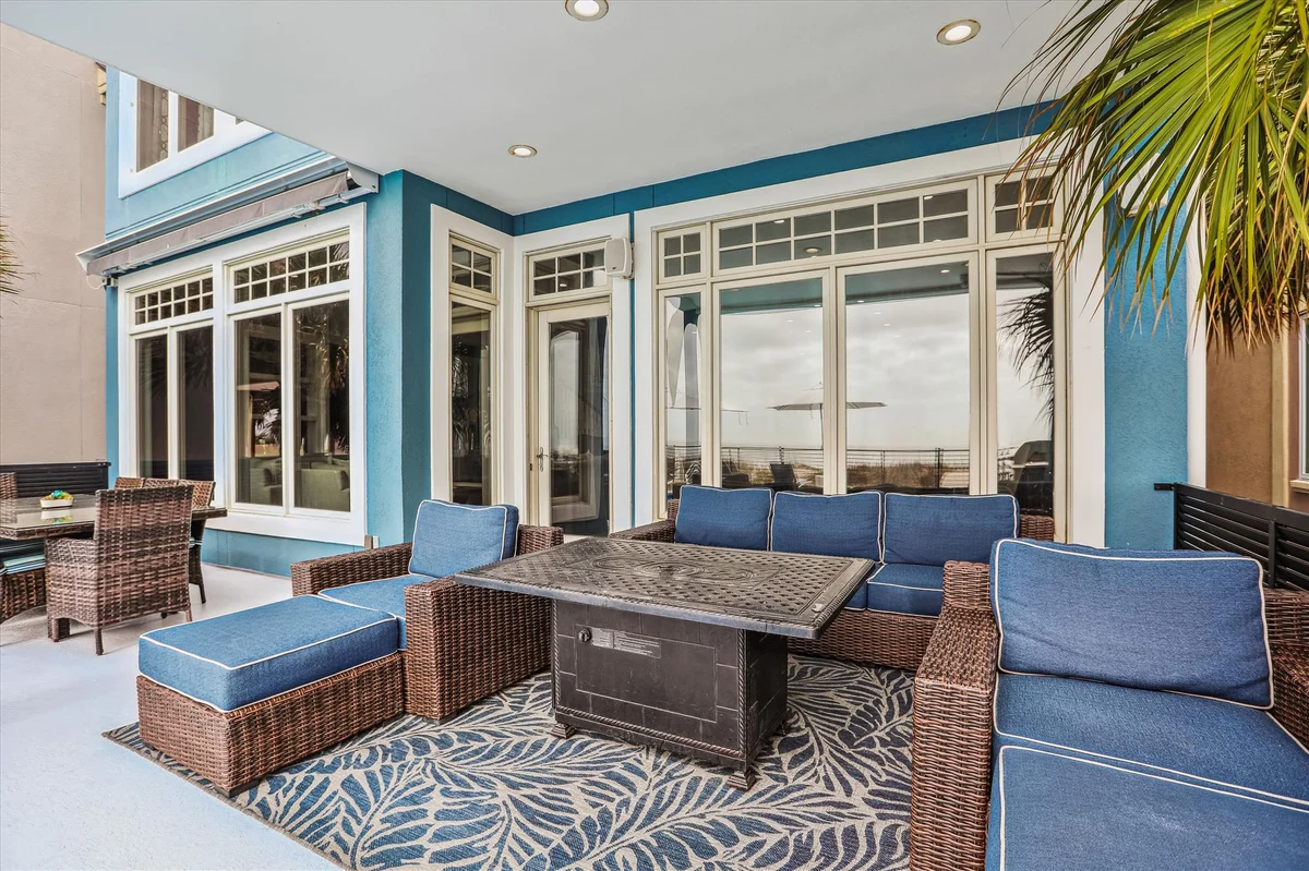 7 Singleton Beach Place #71