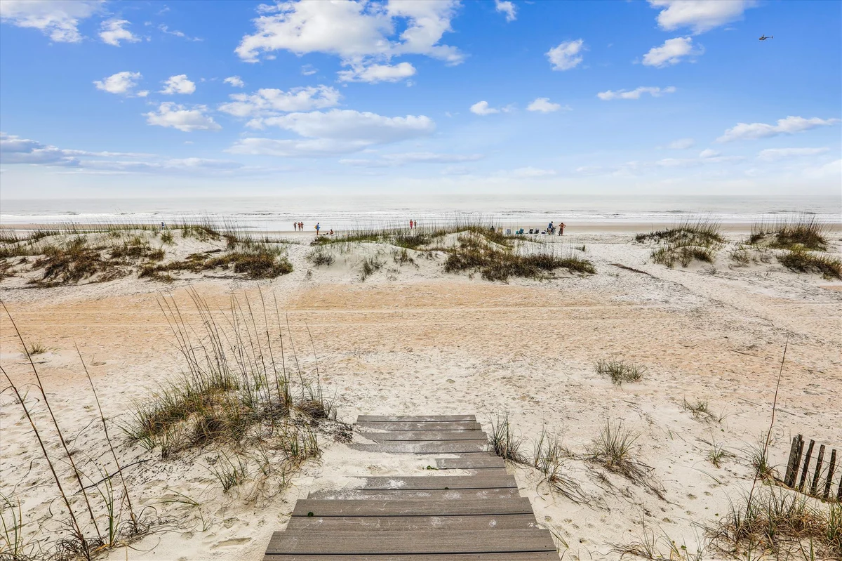 7 Singleton Beach Place #66