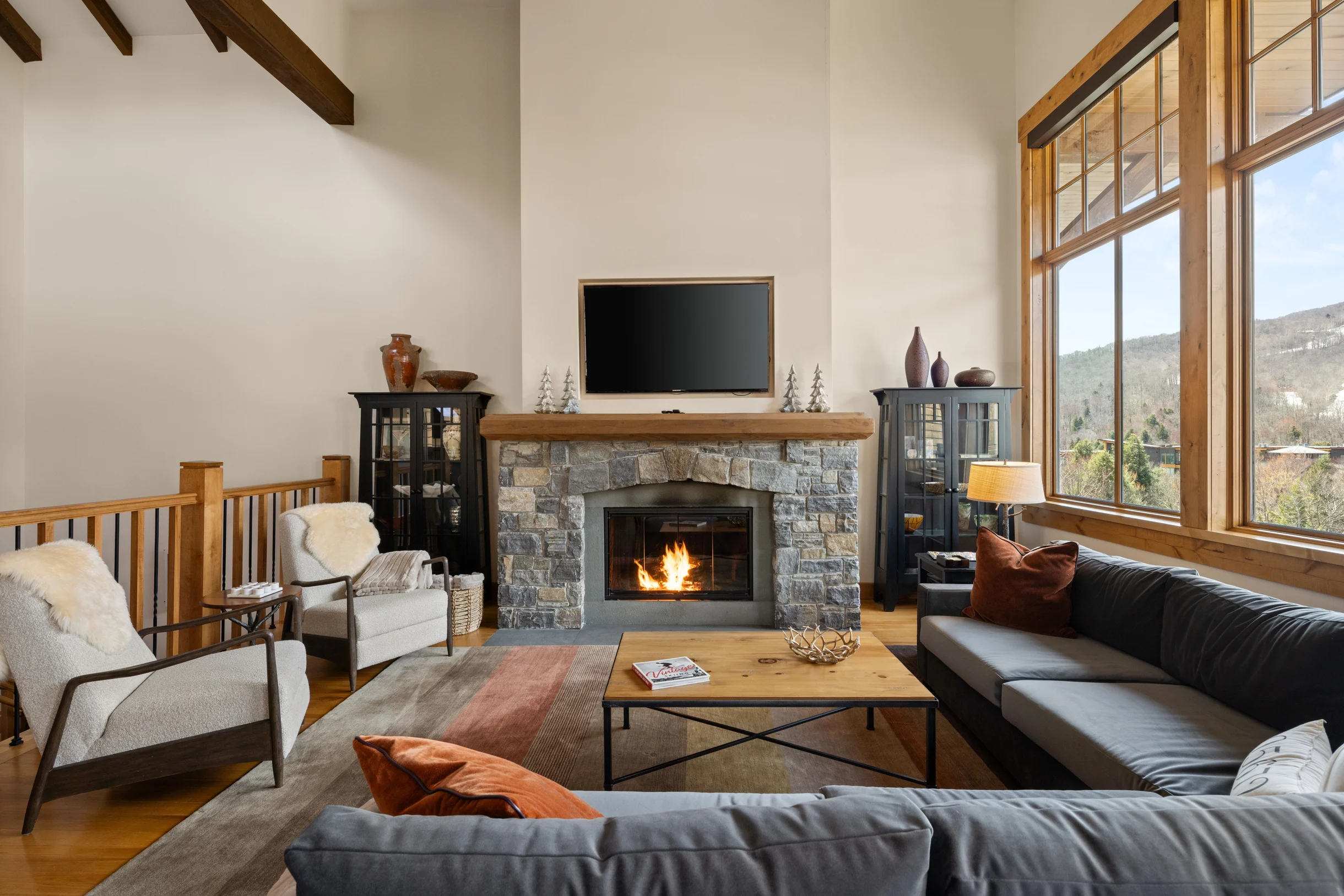 Stowe Globe Mountain Cabin | 4 Bed #43