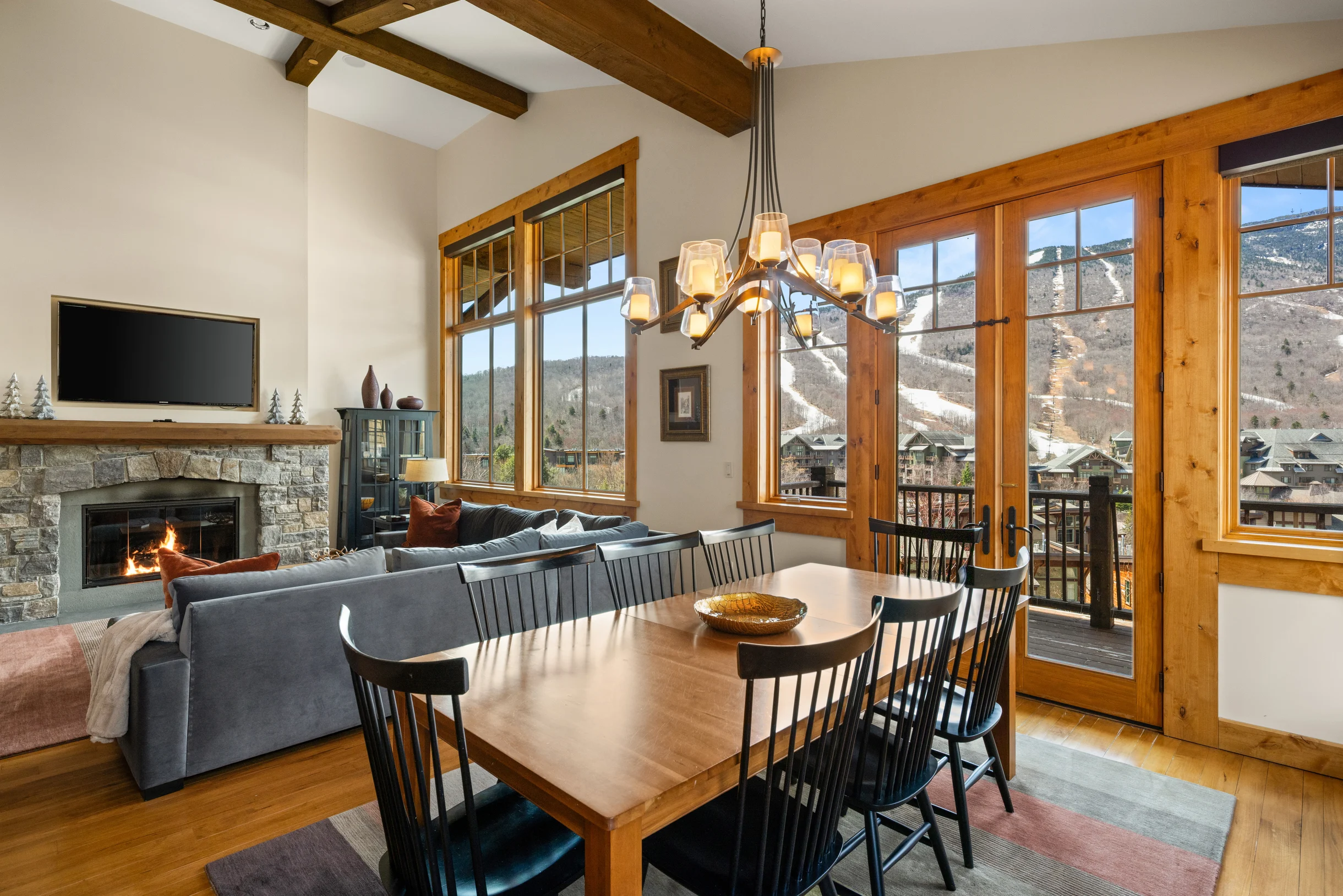 Stowe Globe Mountain Cabin | 4 Bed #46