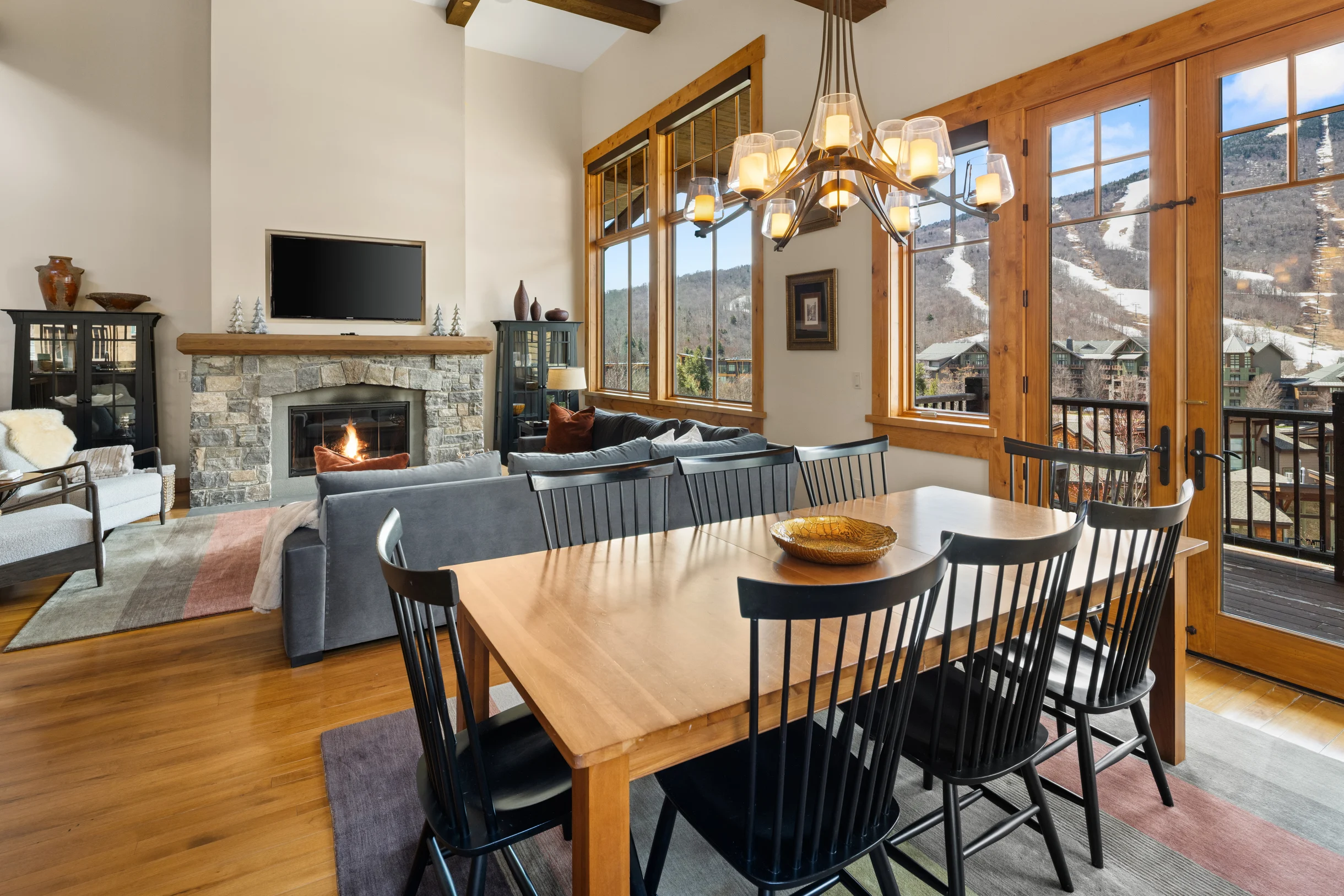 Stowe Globe Mountain Cabin | 4 Bed #44