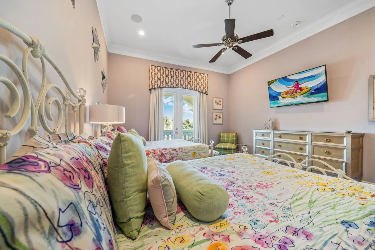 SG129T Eagle Bay #154