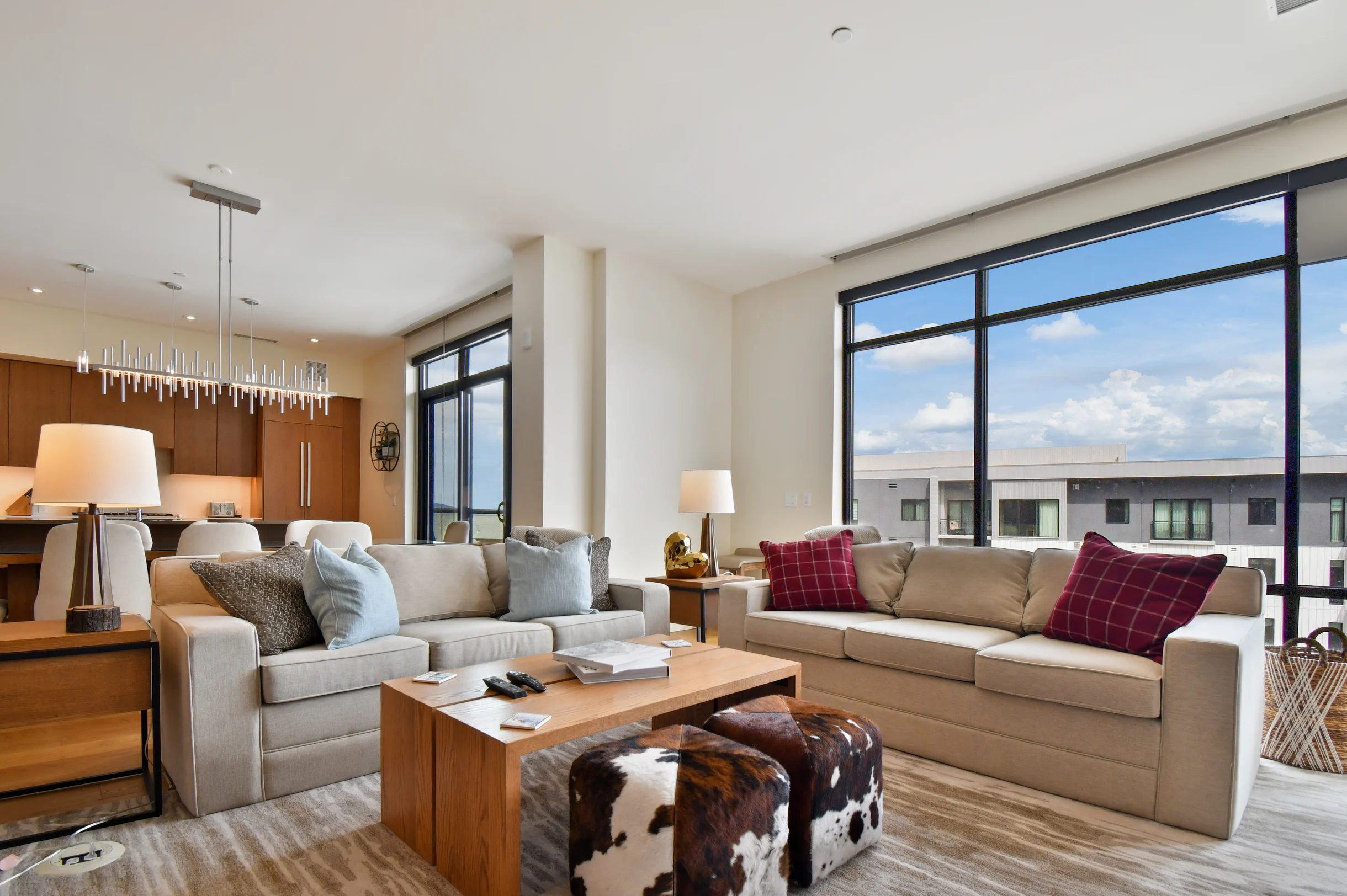 Lift Penthouse 602 #58