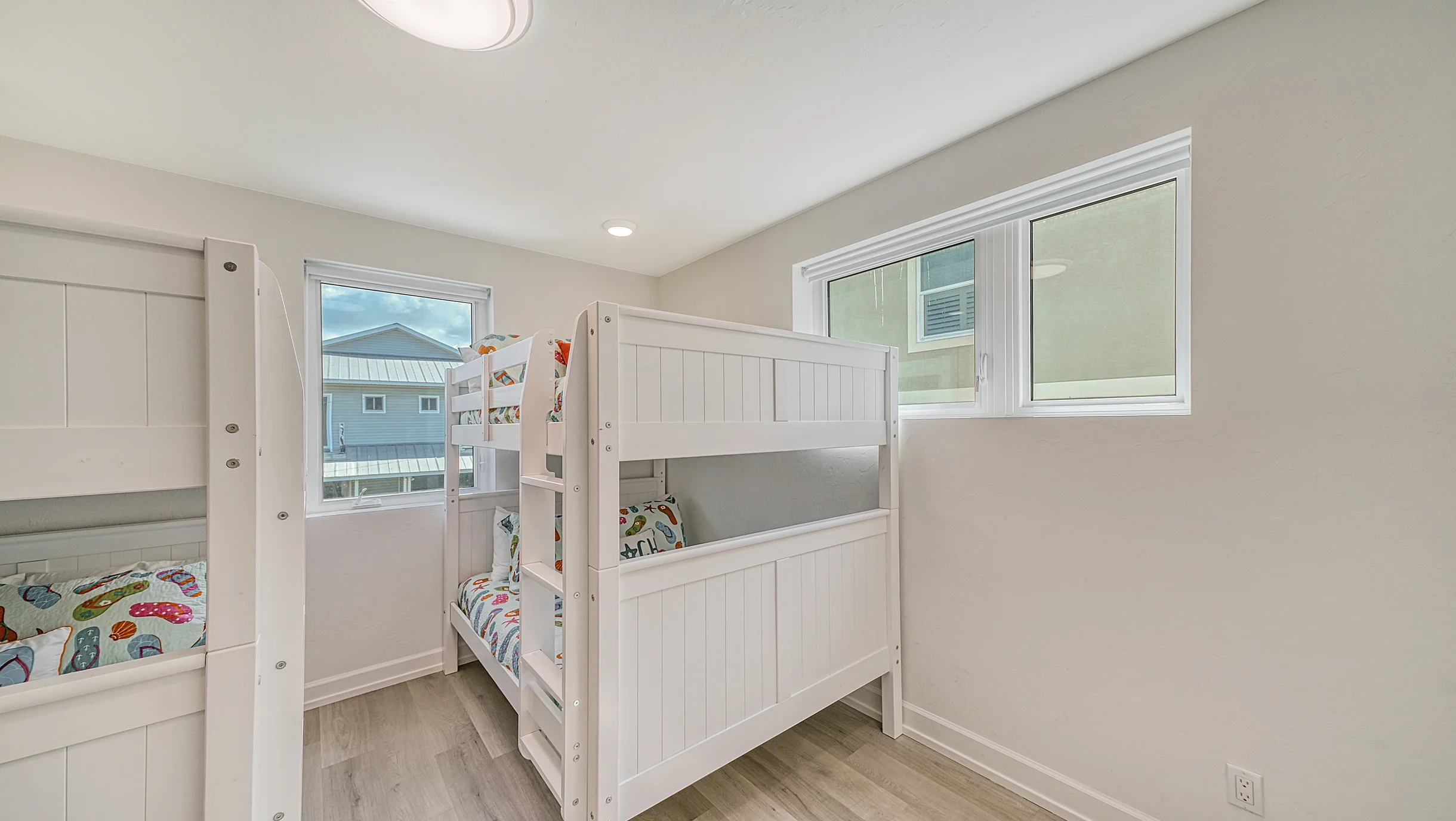 Silver Shore - 657B #113