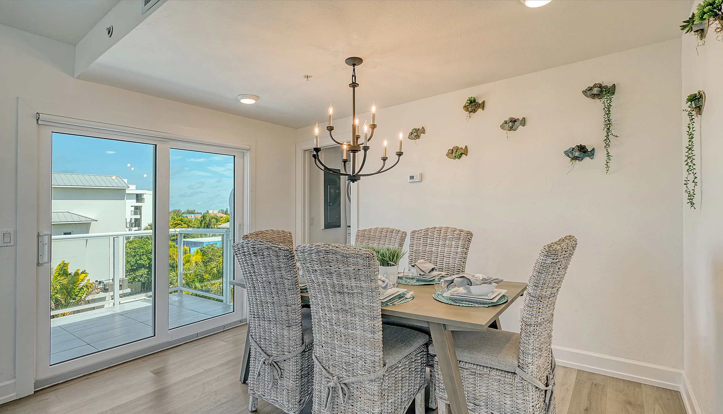 Silver Shore - 657B #104