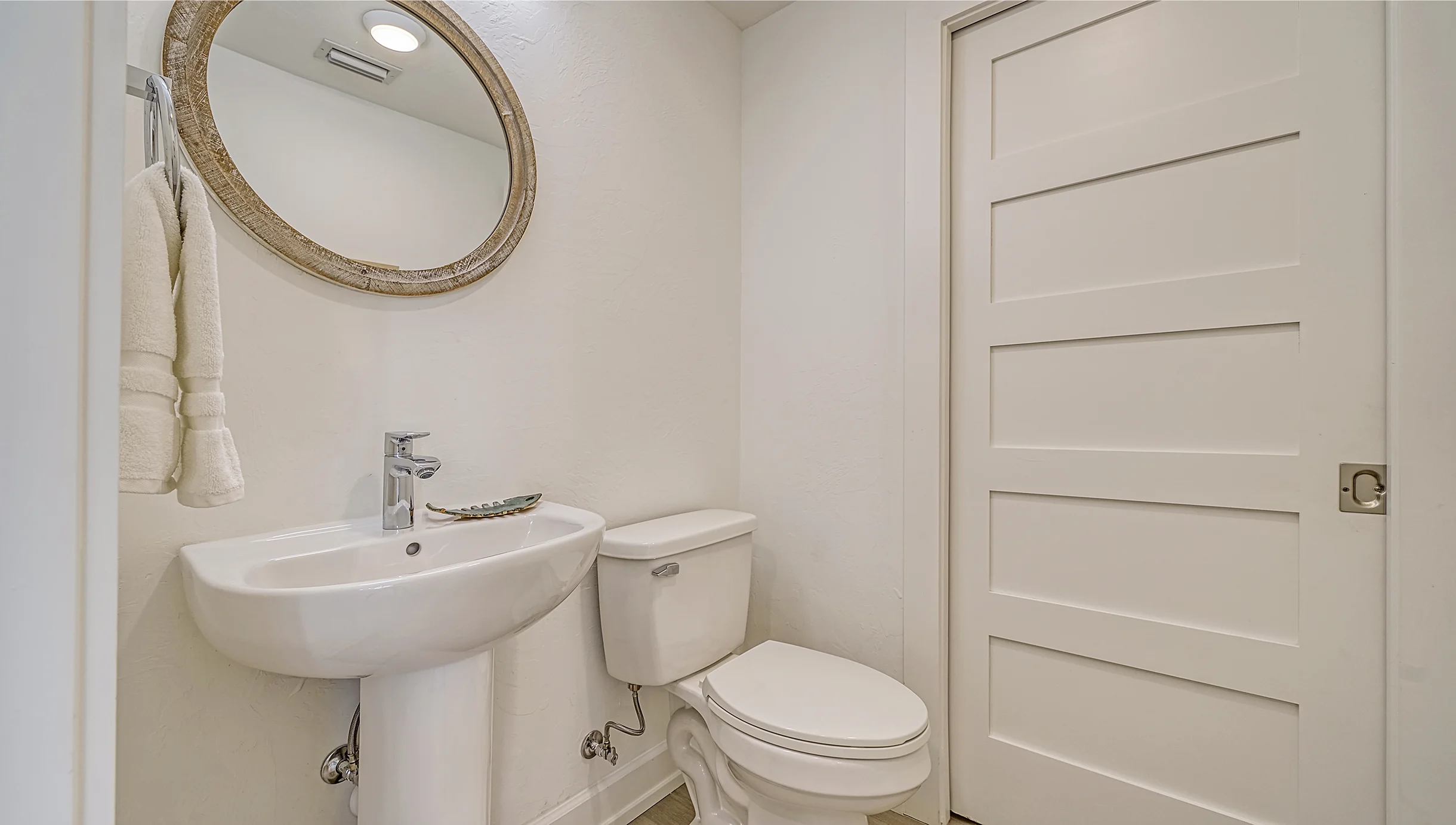 Silver Shore - 657B #47