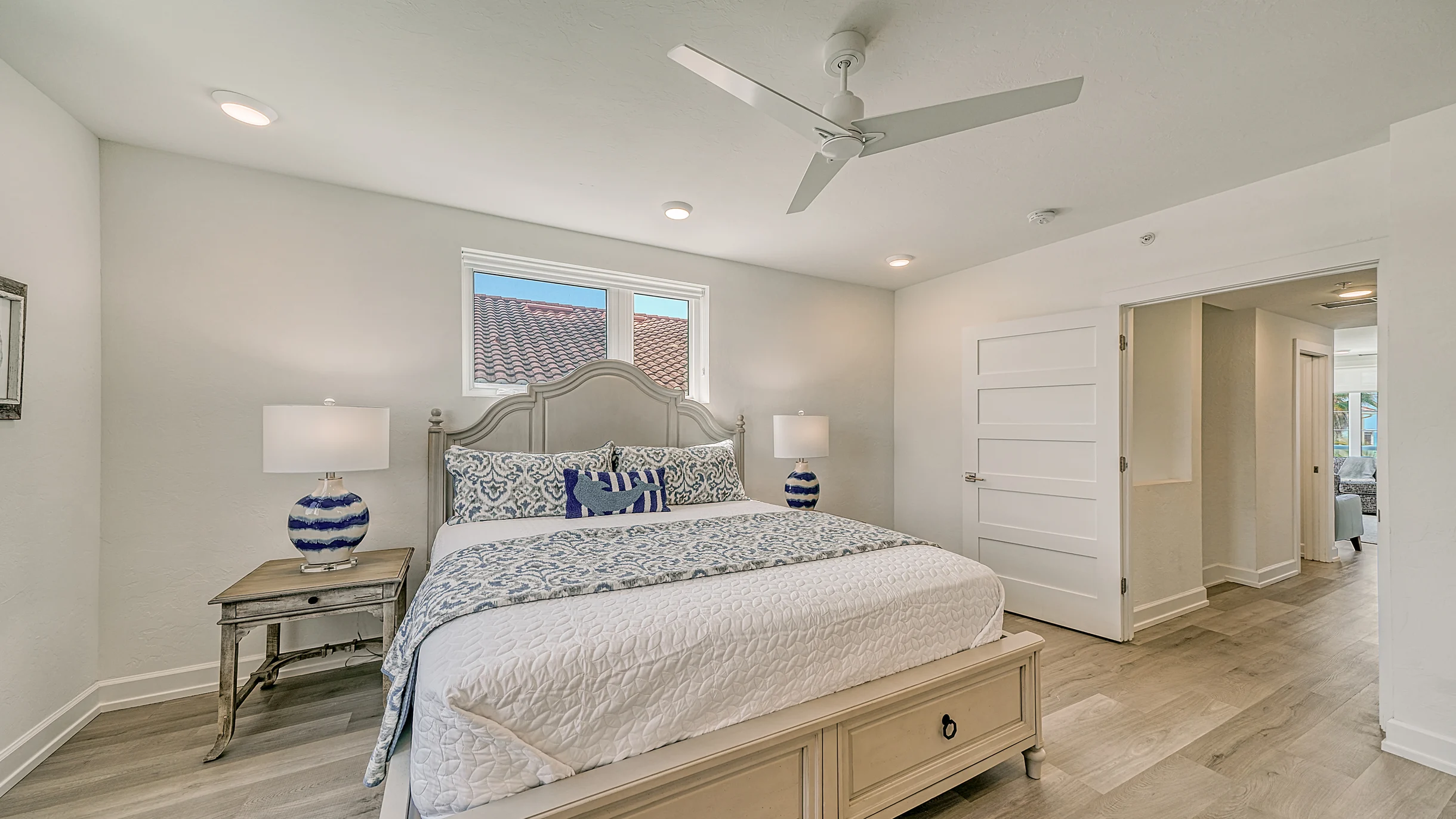 Silver Shore - 657B #81