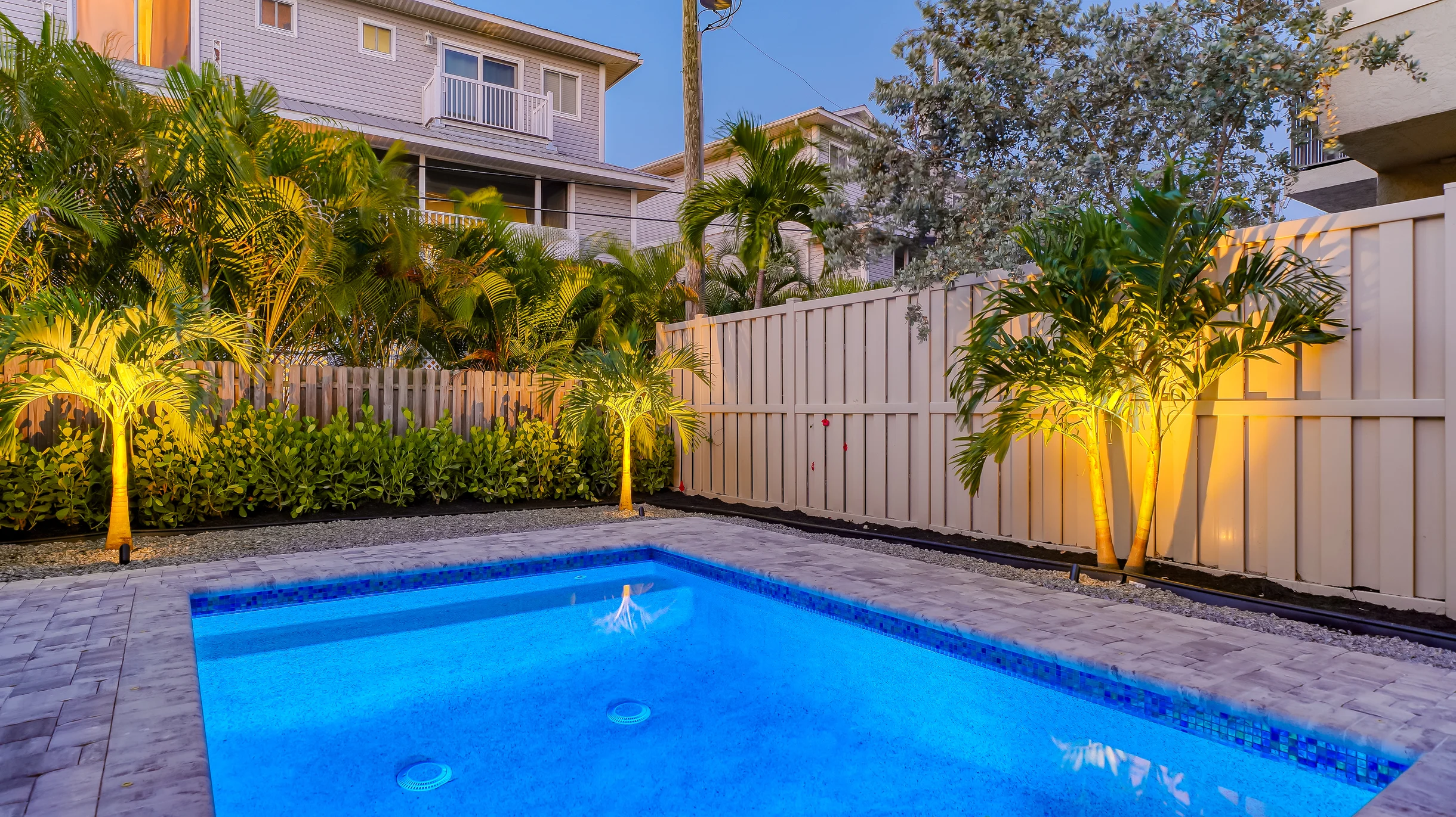 Silver Shore - 657B #128