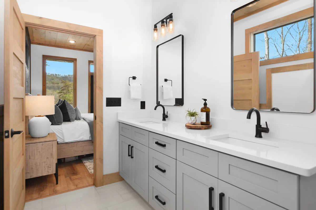 Weaver Creek Lodge #119
