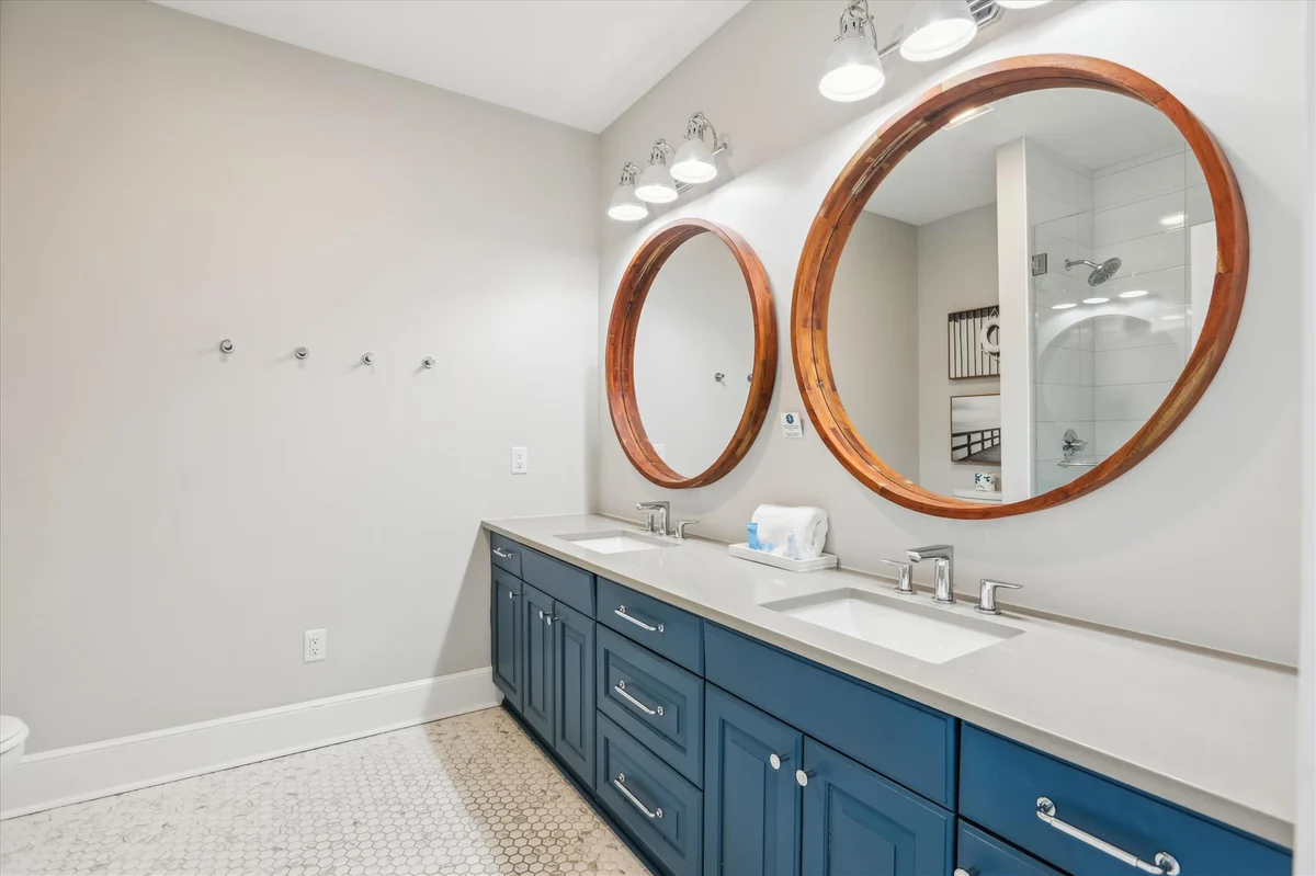 15 Collier Beach Road #111