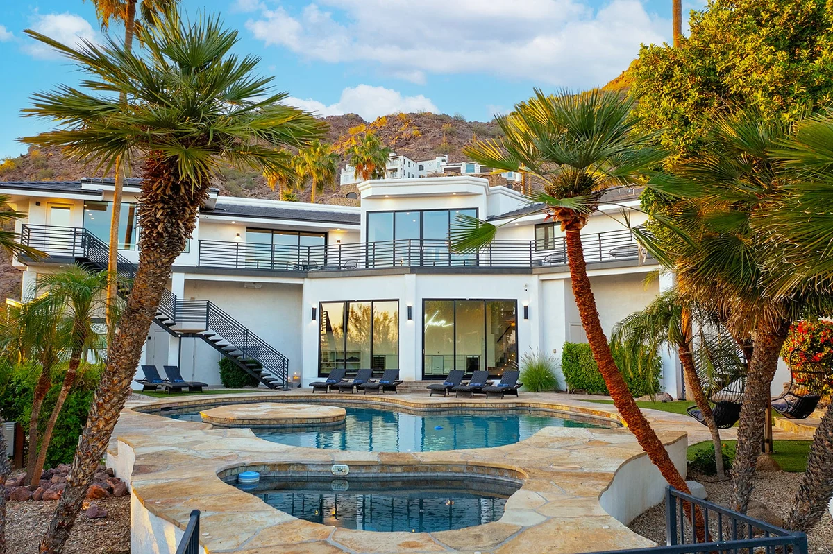 Manor on Valle Vista #188