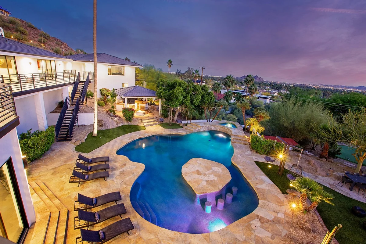 Manor on Valle Vista #144