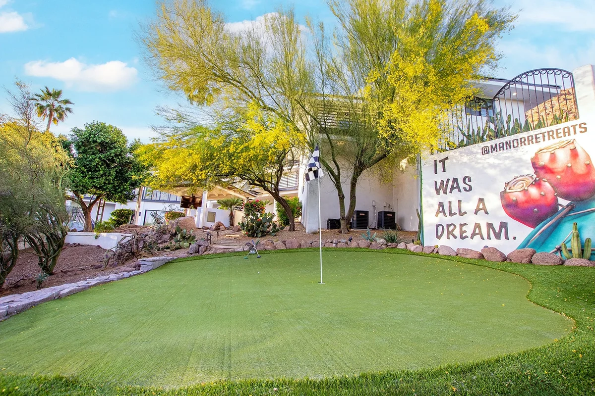 Manor on Valle Vista #152