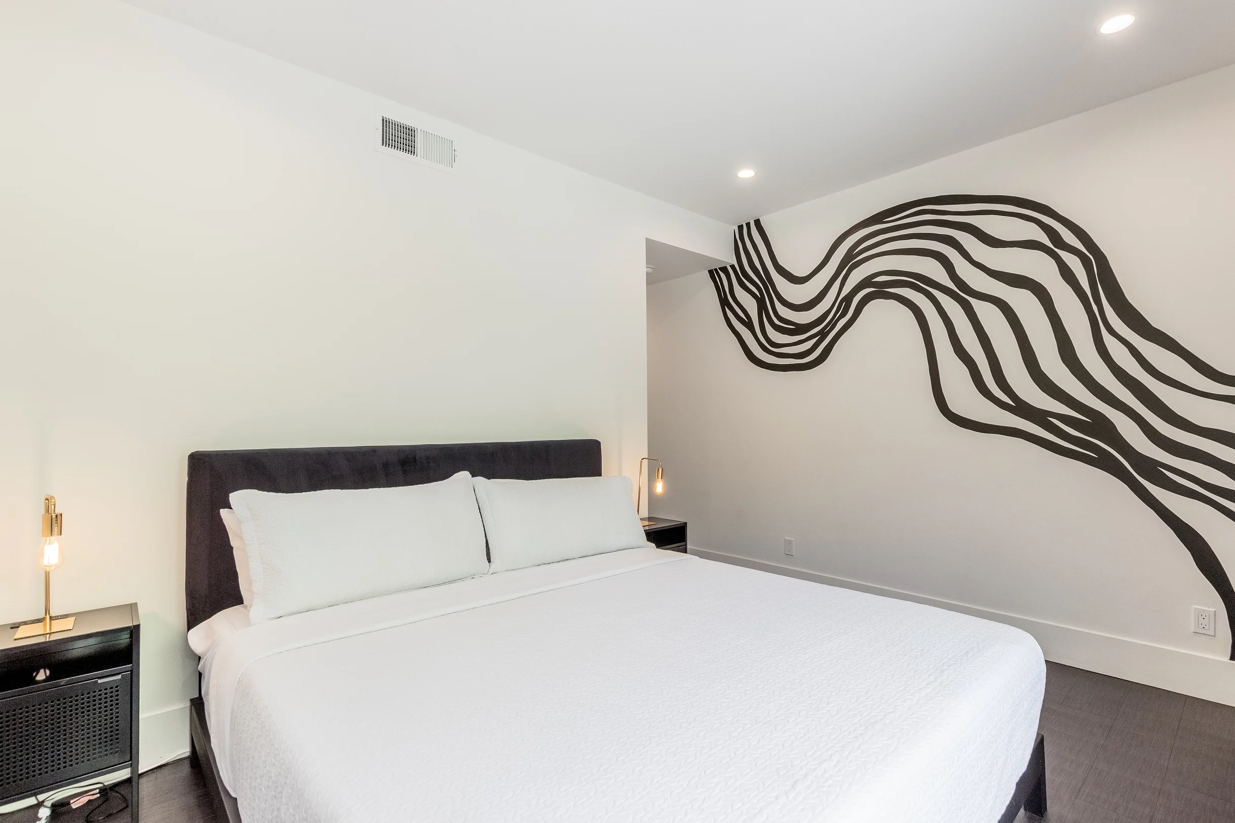 Manor on Valle Vista #204