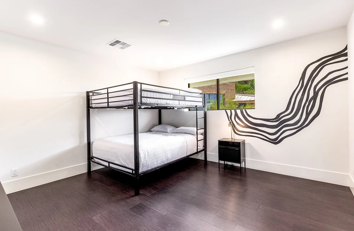 Manor on Valle Vista #161