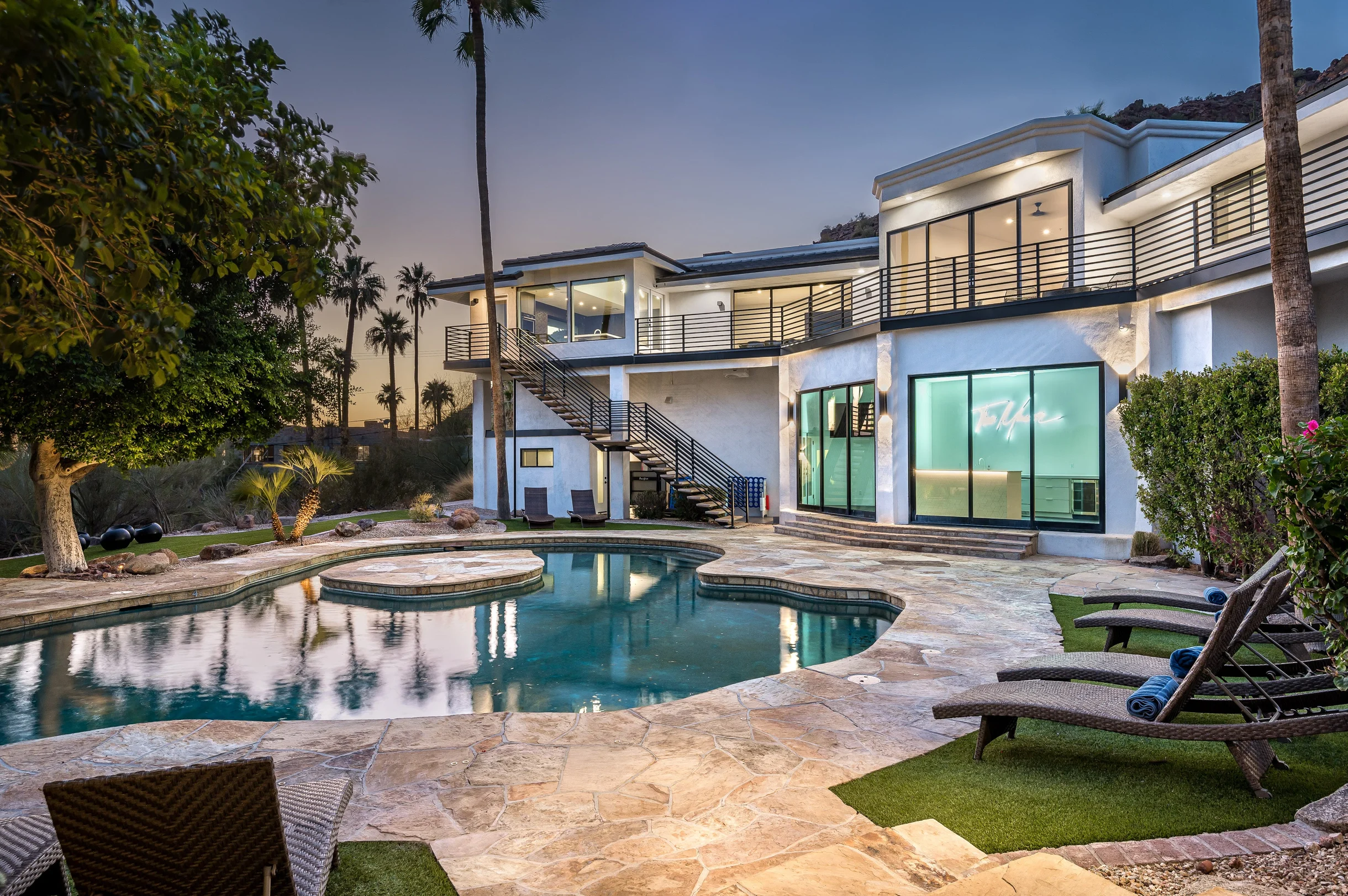 Manor on Valle Vista #193