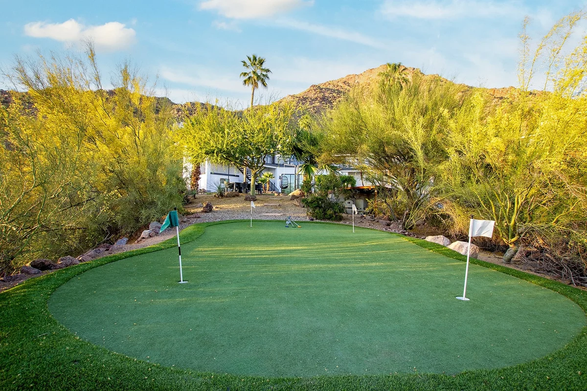 Manor on Valle Vista #214