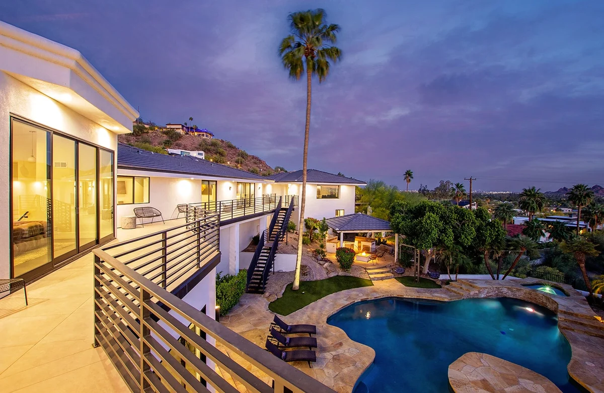 Manor on Valle Vista #156